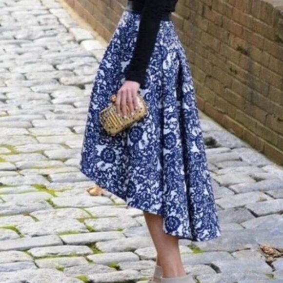 Anthropologie Sachin + Babi Women's Skirt Size 2 Navy & White Floral Flowy Hi Lo - Picture 4 of 16